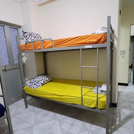 No Cash Accepted-Meeting Point Hostel- Praia, Also In Tarrafal & Fogo Exterior photo