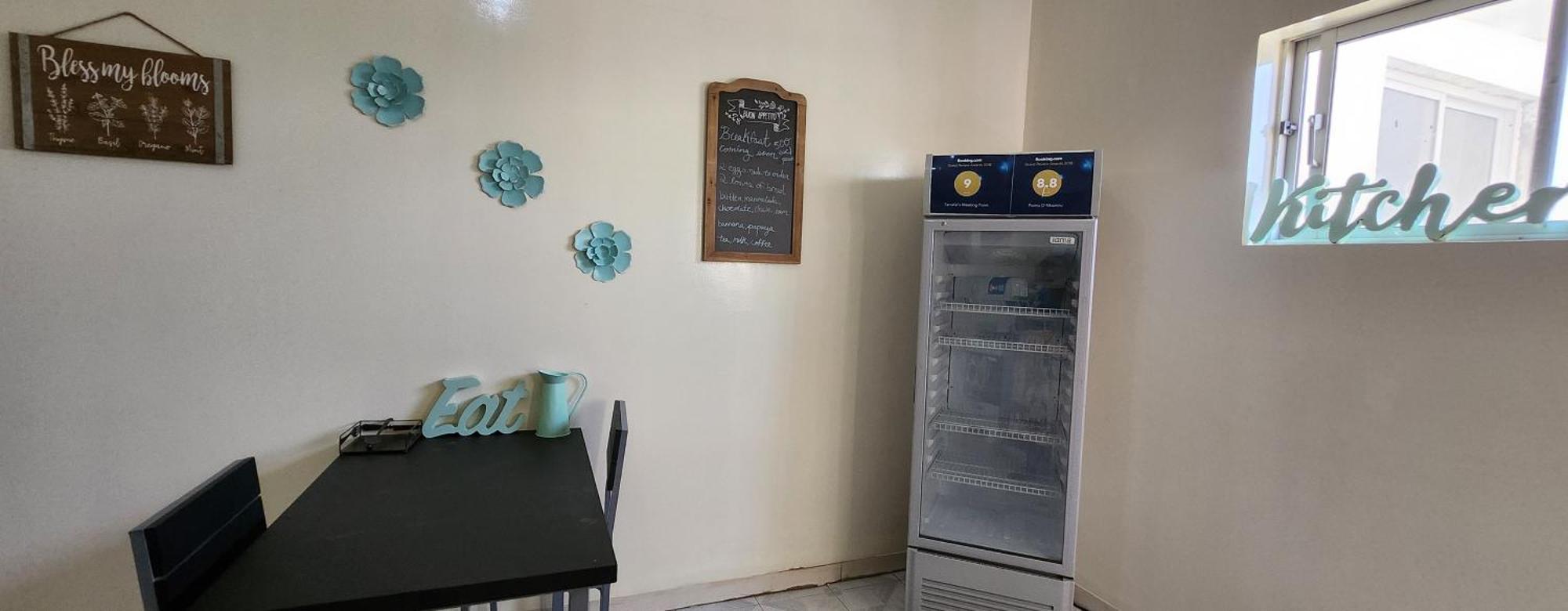 No Cash Accepted-Meeting Point Hostel- Praia, Also In Tarrafal & Fogo Exterior photo