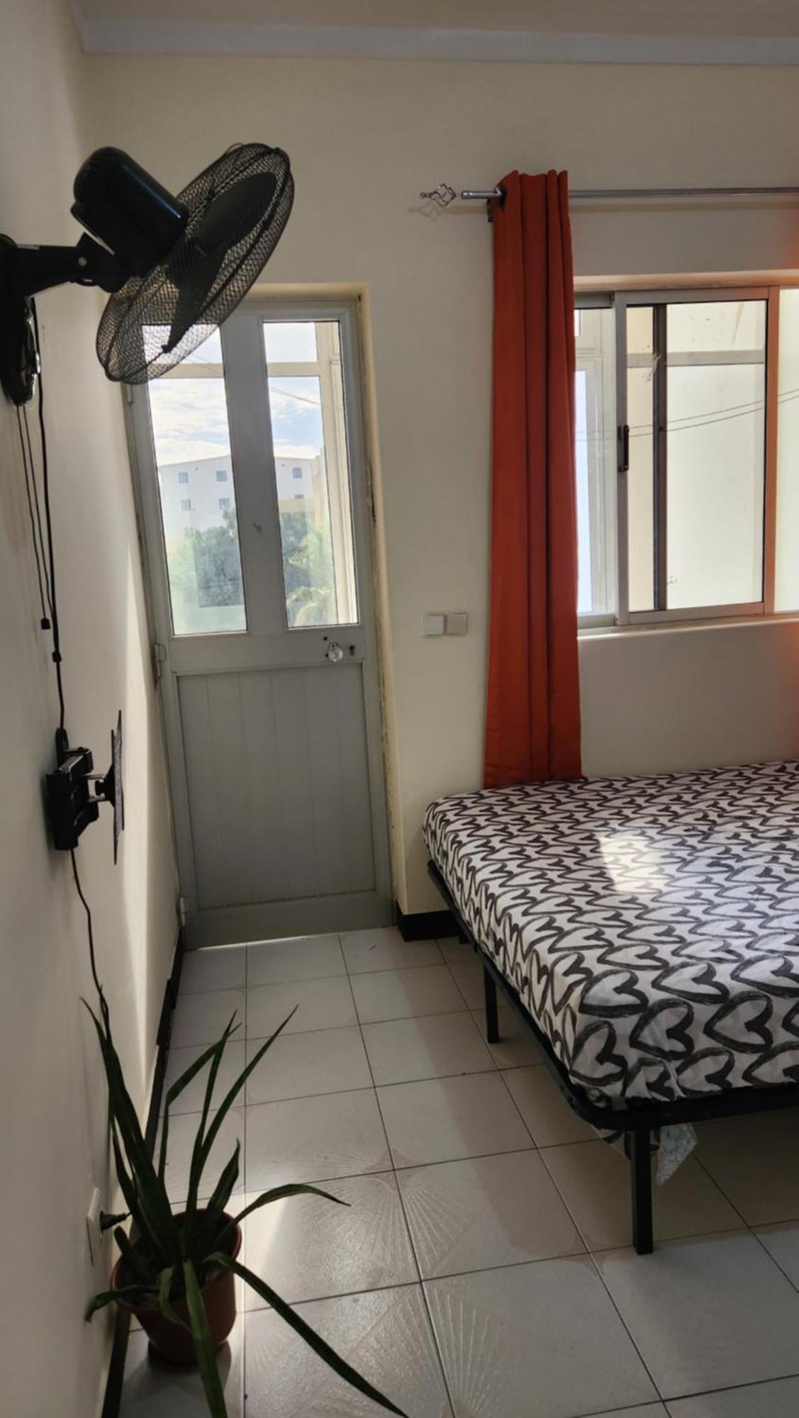 No Cash Accepted-Meeting Point Hostel- Praia, Also In Tarrafal & Fogo Exterior photo