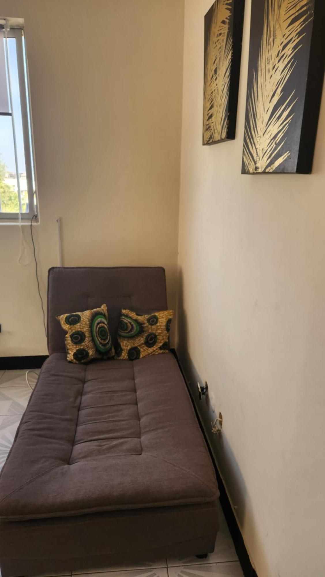 No Cash Accepted-Meeting Point Hostel- Praia, Also In Tarrafal & Fogo Exterior photo