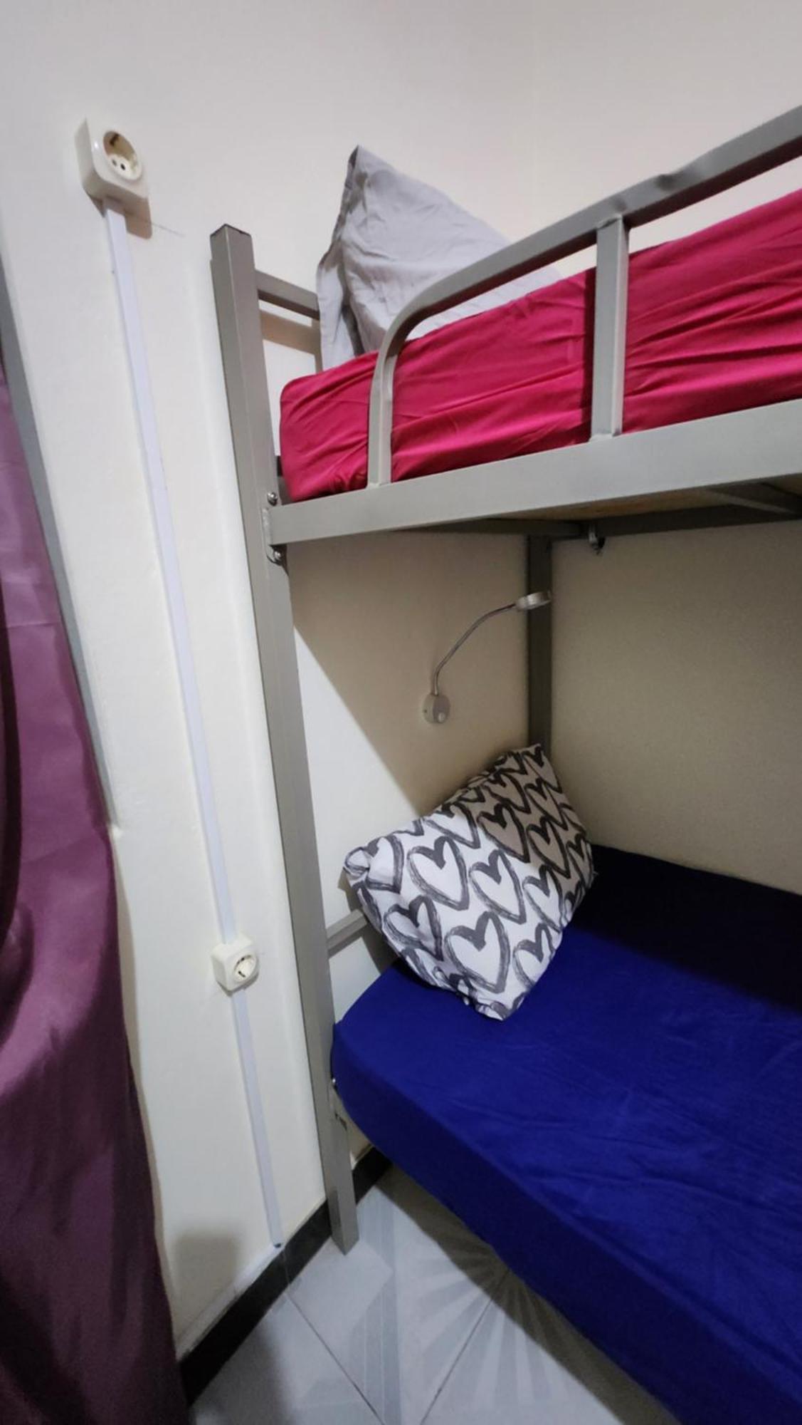 No Cash Accepted-Meeting Point Hostel- Praia, Also In Tarrafal & Fogo Exterior photo